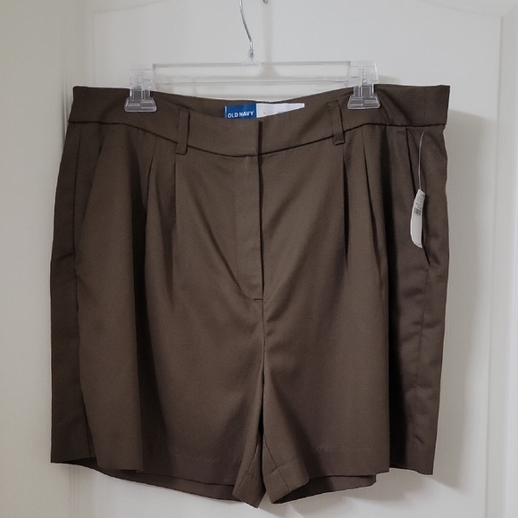 Old Navy Size L Brown "Extra High Rise" Trouser Shorts, NEW with Tag - Picture 1 of 12